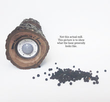 30 cm / 12-in Birch & Maple Cottage Mills® with CrushGrind® inside