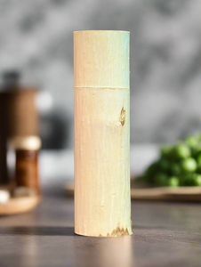Hand Picked 23 cm / 9-in Beechwood Cottage Mill® with CrushGrind®