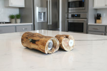 Hand Picked 20 cm / 8-in Maple Cottage Mill® with CrushGrind®